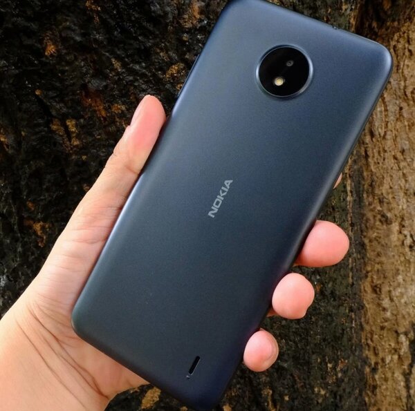Nokia C20