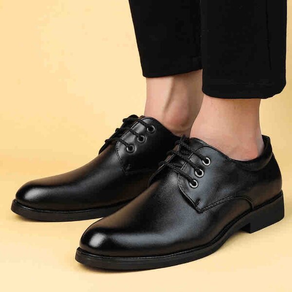Schools shoes