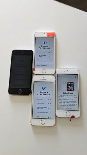 PRE-OWNED IPHONE SE