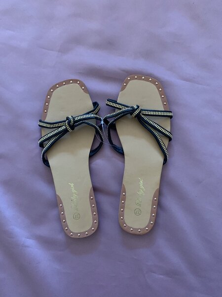 Slippers for ladies