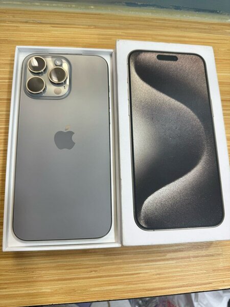 *iphone 15 pro max 256g CE