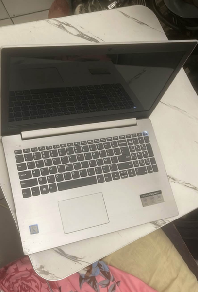 Lenovo IdeaPad 330 Laptop