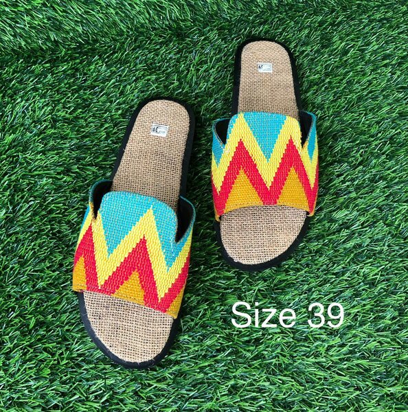 Ladies slippers