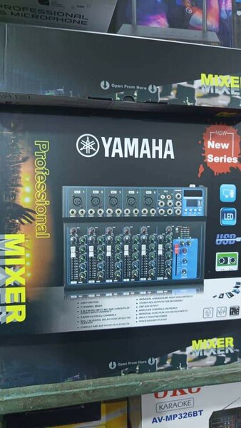 Yamaha Professional Audio Mixer