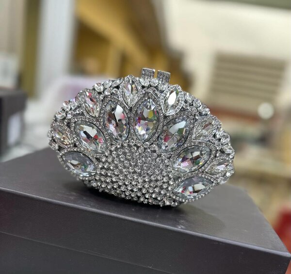 Clutch bag