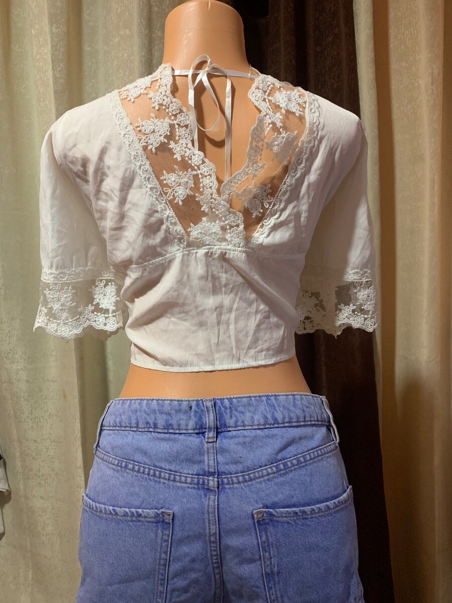Club/crop tops