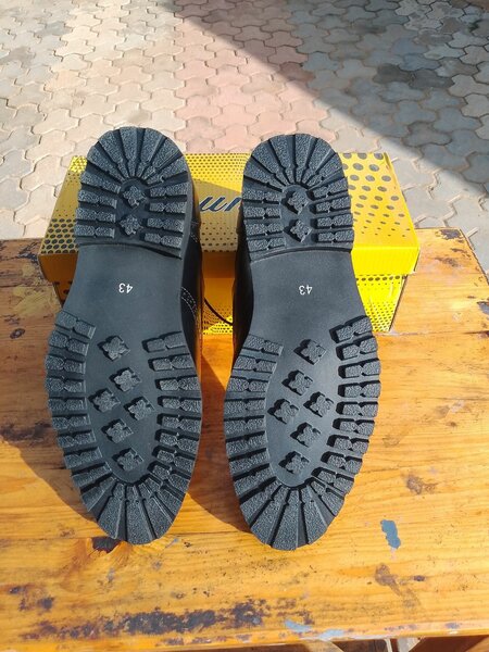 Office Smart Shoe