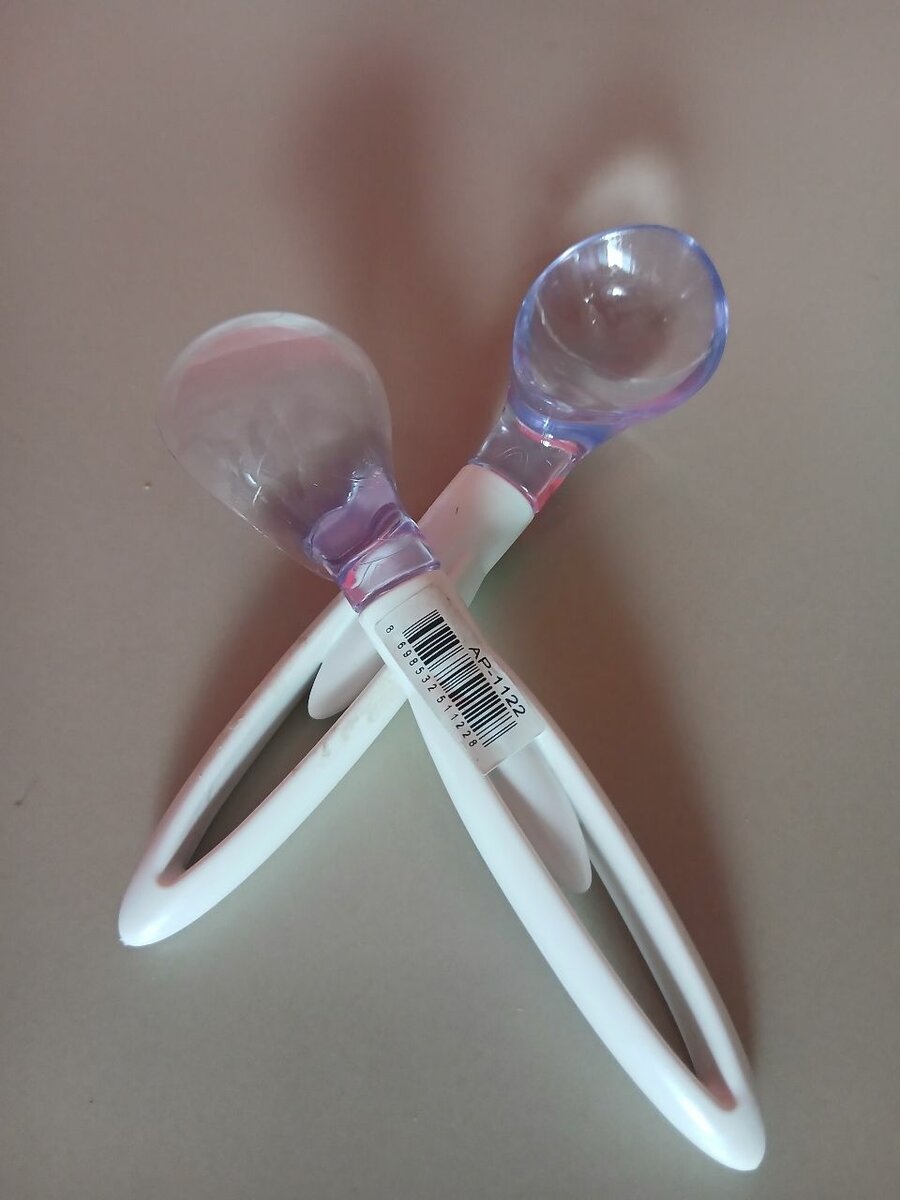 Cuillères à glace ergonomiques