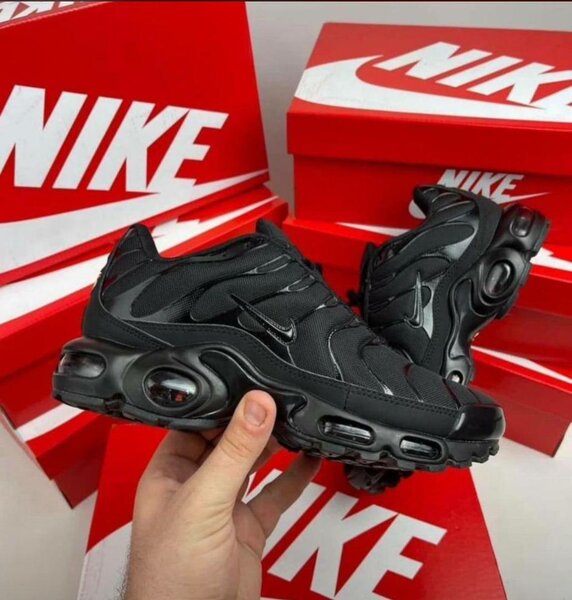 TN NIKE NOIR