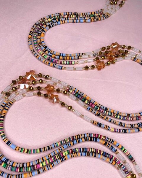 Waist beads