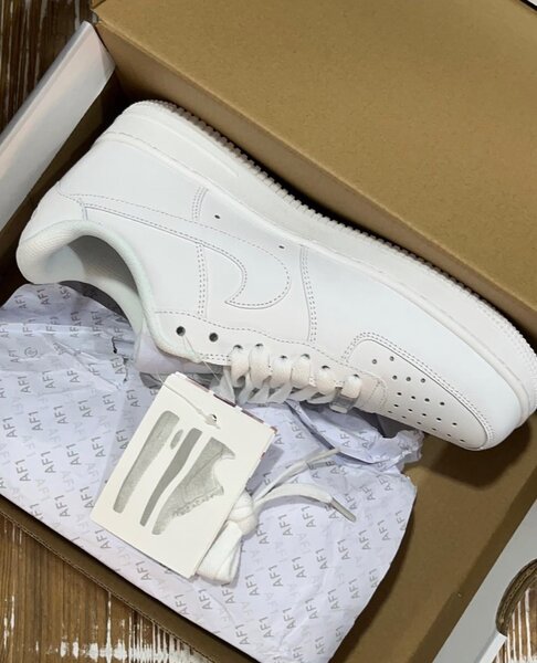 Nike Air Force 1