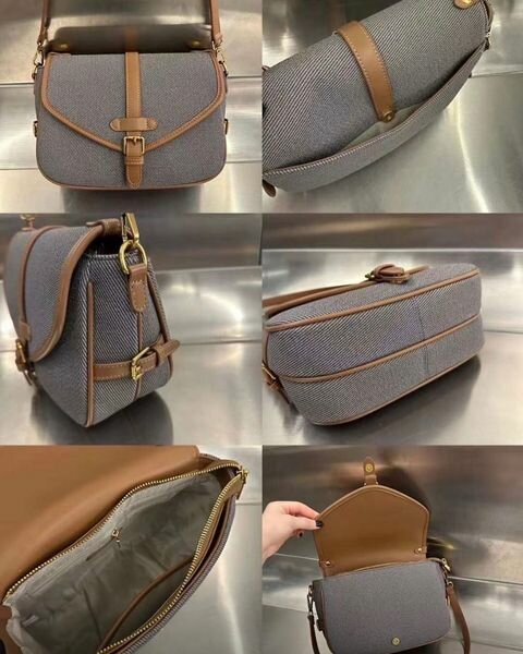 Shoulder bags