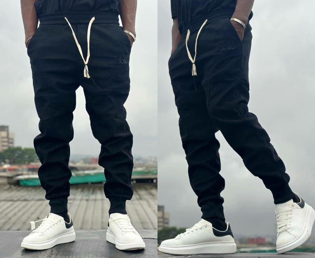 DJO JEANS *