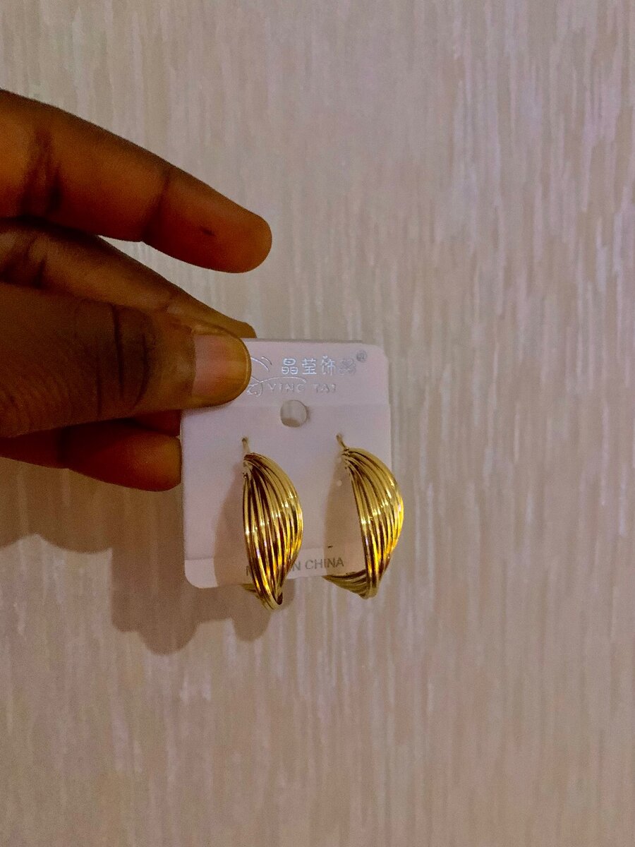 Fashion earrings