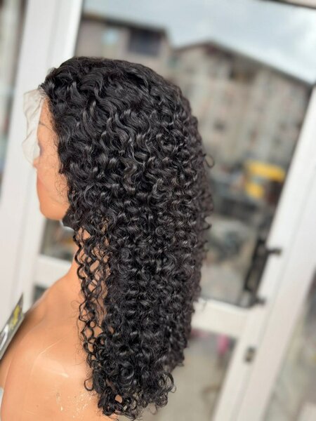 Perruque Lace Front Bouclée