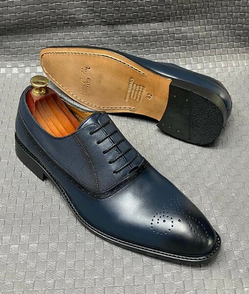 Soulier en cuir
