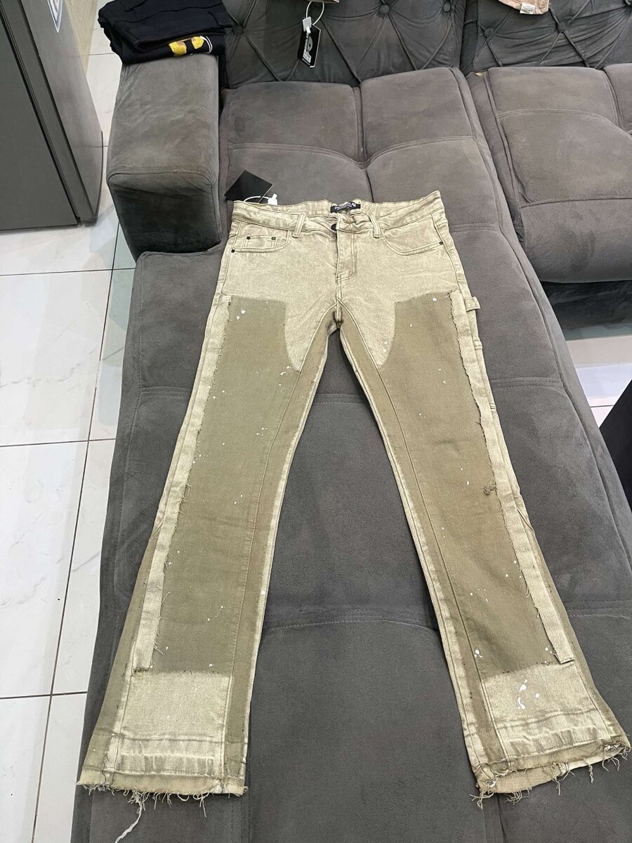 Baggy jeans