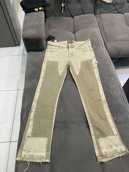 Baggy jeans