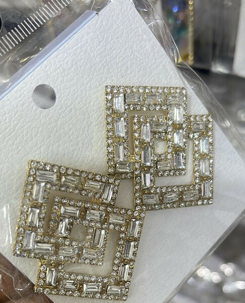 Zirconia earrings