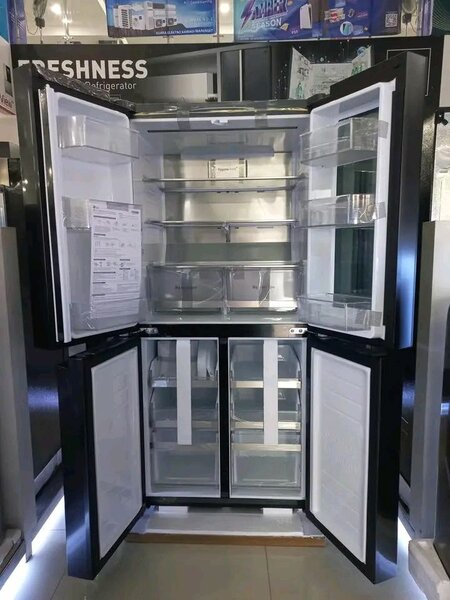 Réfrigérateur 4 portes moderne