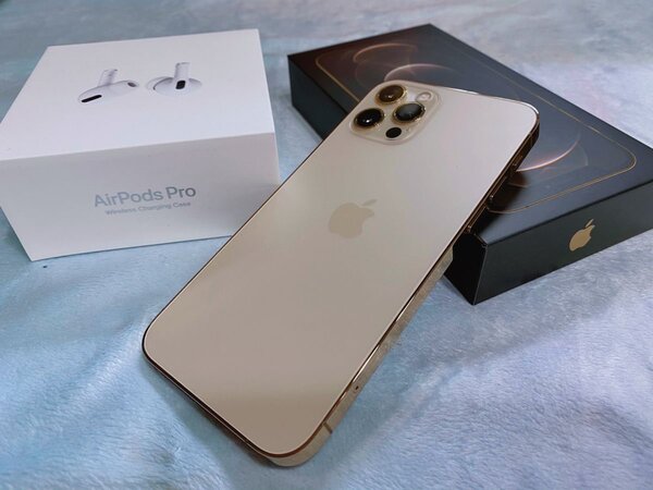 iPhone 12 Pro Max