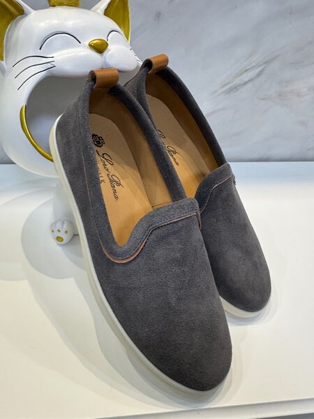 LoroPiana