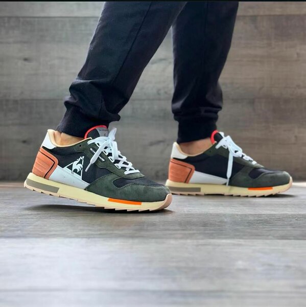 Sneakers modernes et stylées