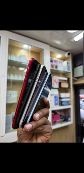 iPhone xr 64gb