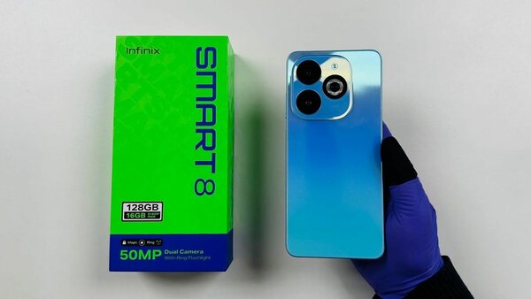 Infinix smart 8