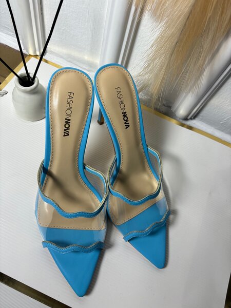 ALLURE Heels
