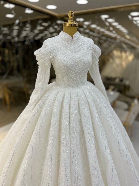 Wedding dress