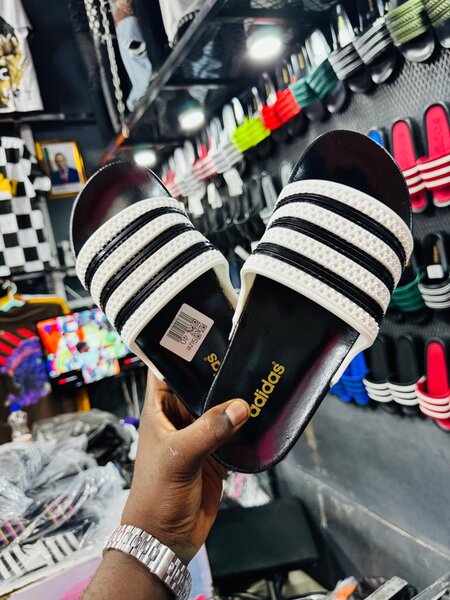 Adidas big base