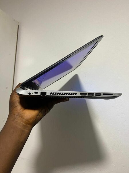 HP PAVILION A10