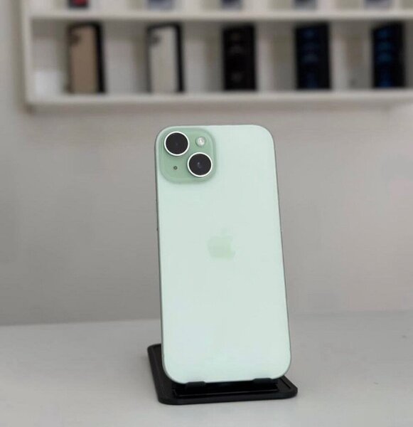 iPhone 15