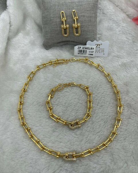 Elegant 3-Piece Jewelry Set