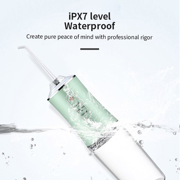 Oral irrigator / Water flosser