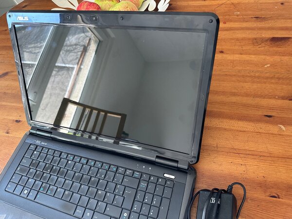PC ASUS