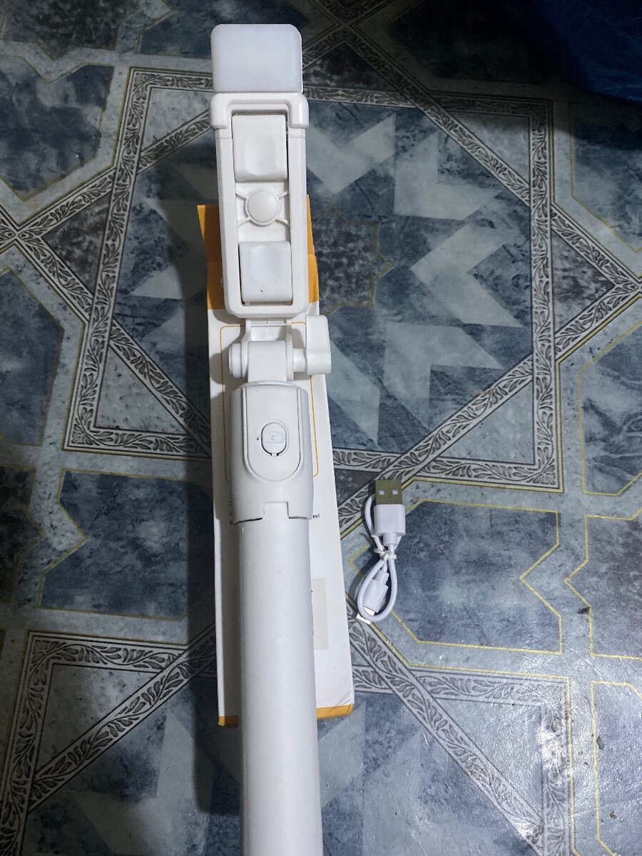 Trépied Selfie Stick Bluetooth