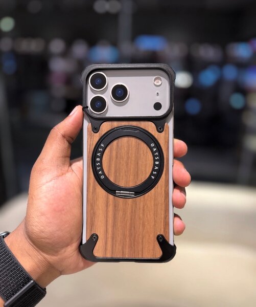 Coque MagSafe en bois pour iPhone