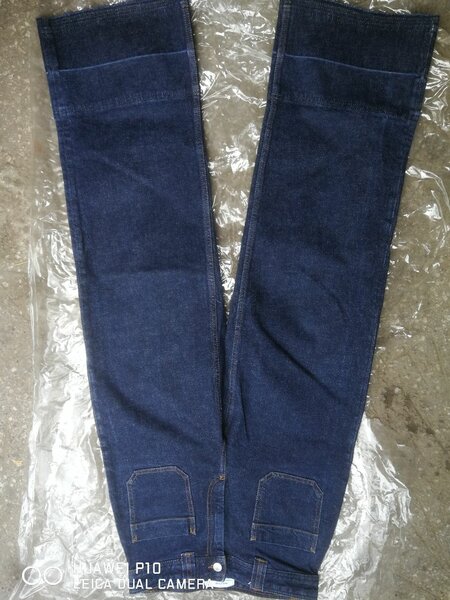 Boyfriend Jean's