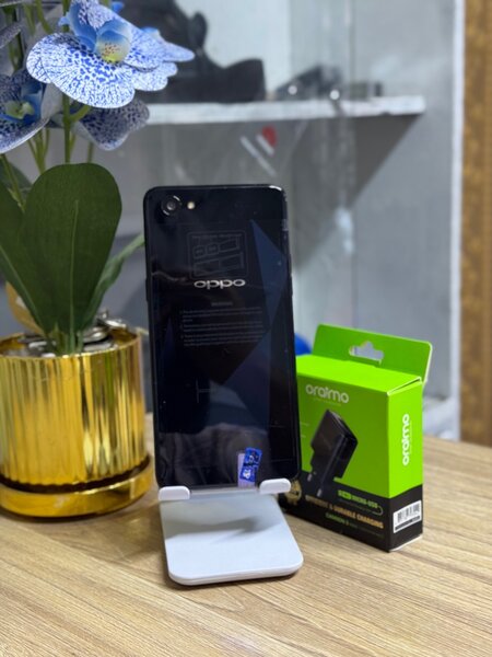 Smartphone OPPO F7