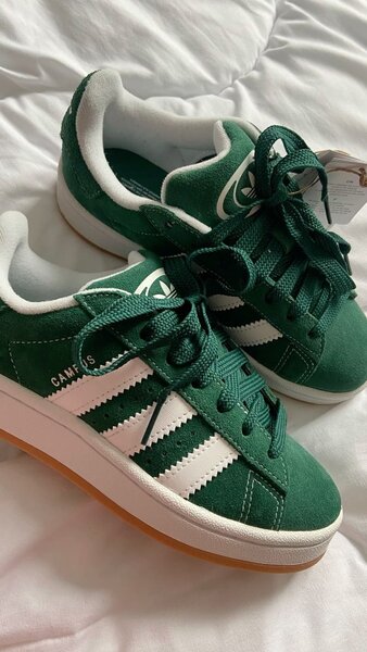 Sneakers en daim pour hommes