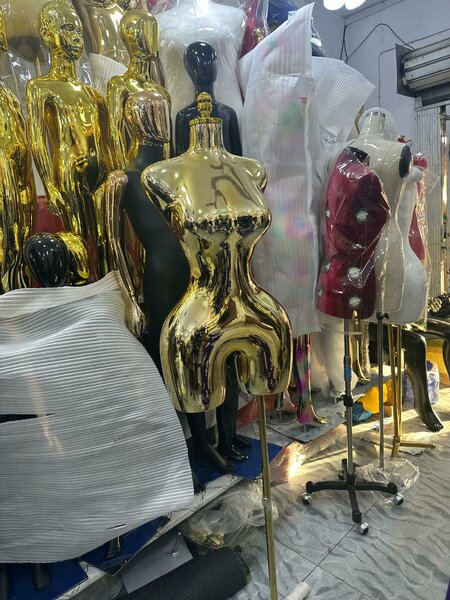 Gold Curvy Mannequins