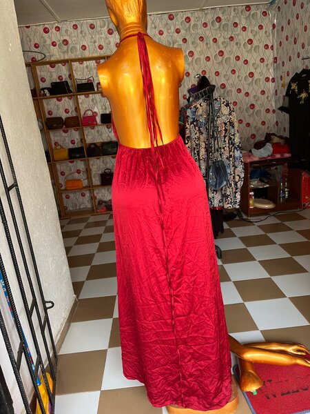 Robe avec fentes