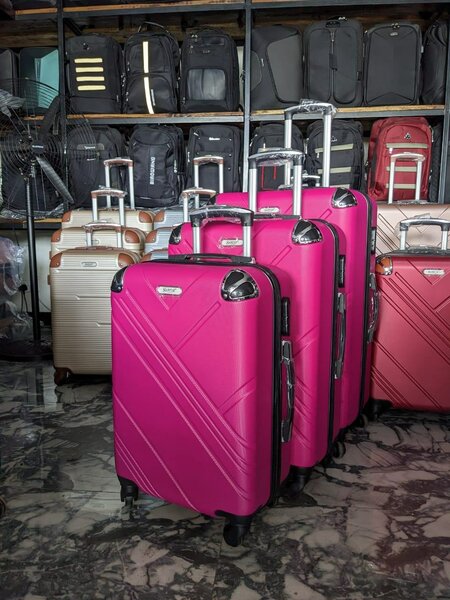 Traveluxe suitcase