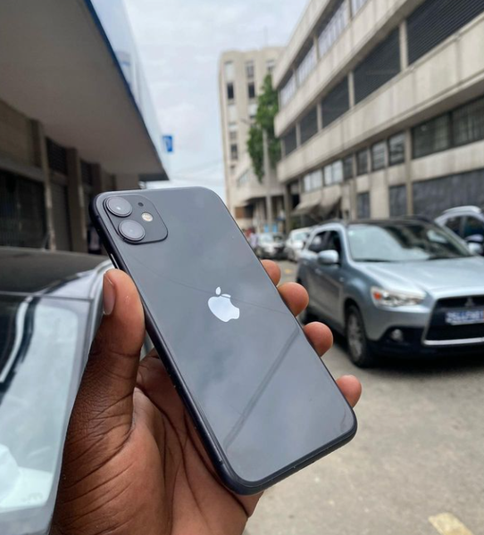 iPhone 11
