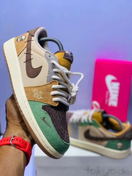 Baskets colorées Nike unisexes