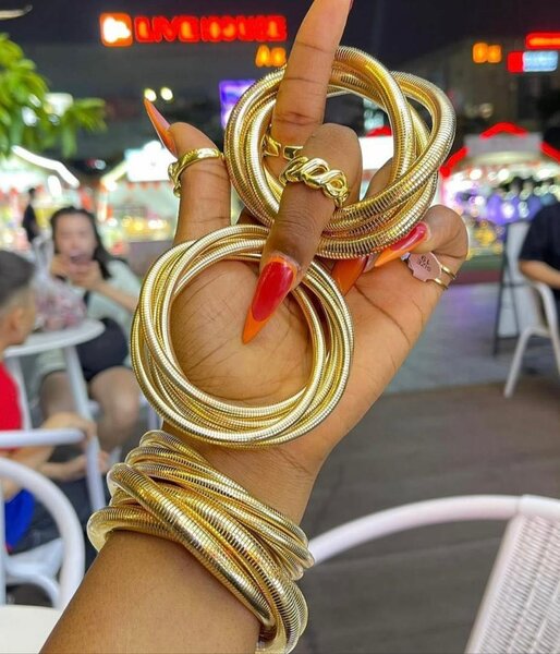 Bracelet
