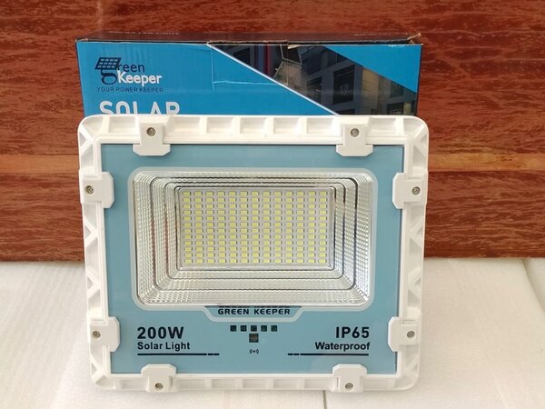 Projecteur Solaire 200W