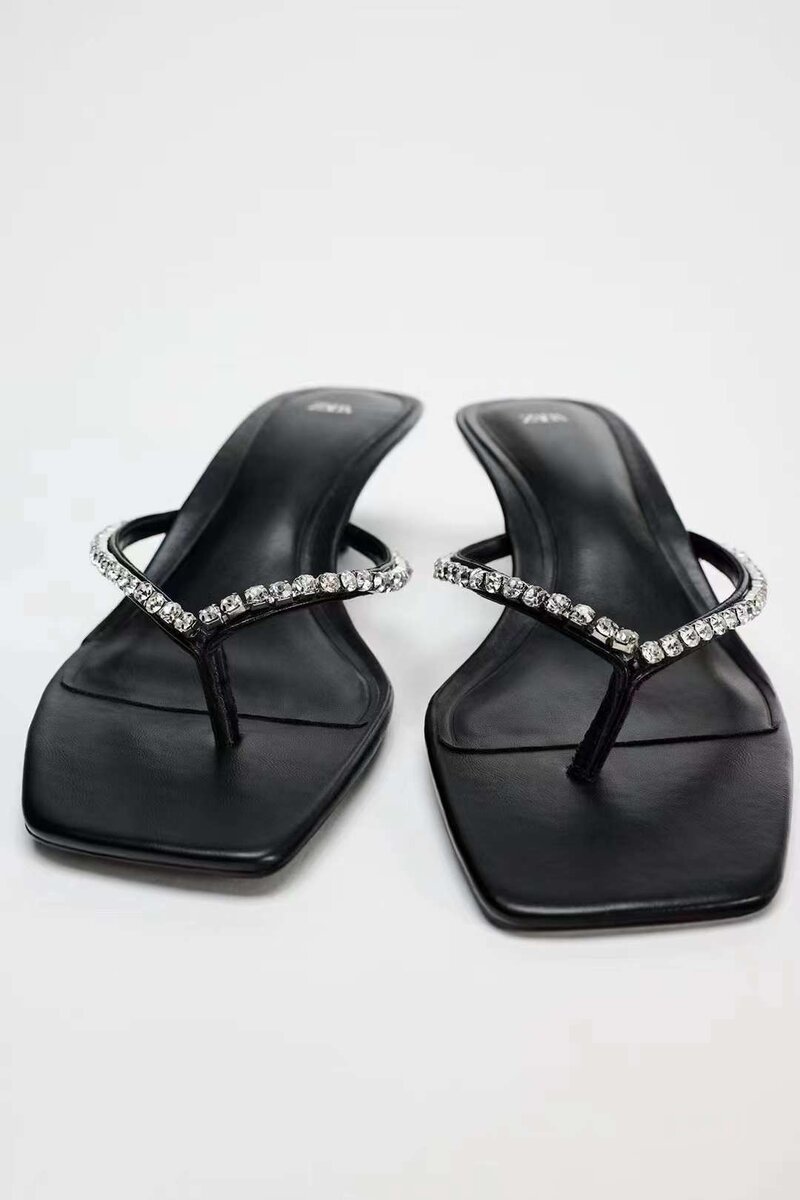 Slipper heels